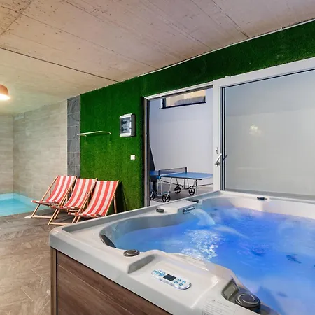 Armani With Heating Pool Jadranovo