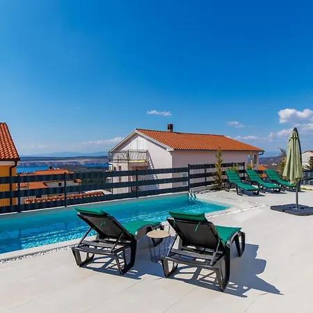 Villa Armani With Heating Pool